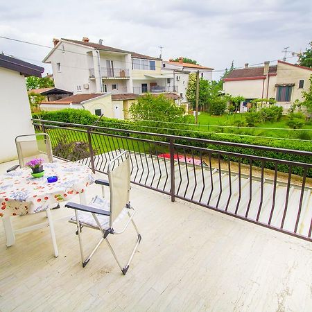 דירות פורץ Pineta House Vidos מראה חיצוני תמונה