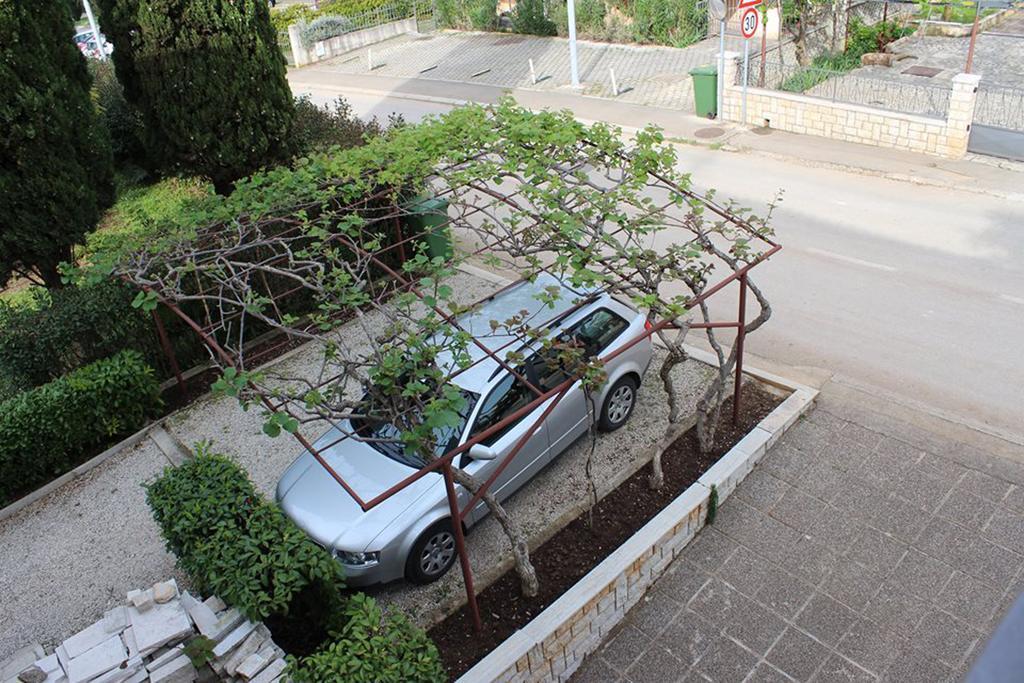 דירות פורץ Pineta House Vidos מראה חיצוני תמונה