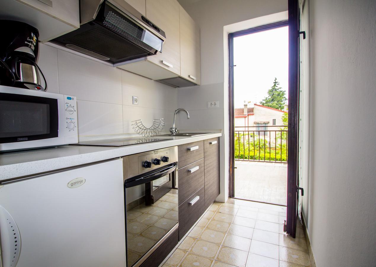 דירות פורץ Pineta House Vidos מראה חיצוני תמונה